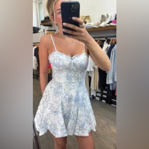 Love Shack Fancy Shai Linen Lace Ribbon Bow Mini Dress Blissful Blue White - Picture 2 of 15